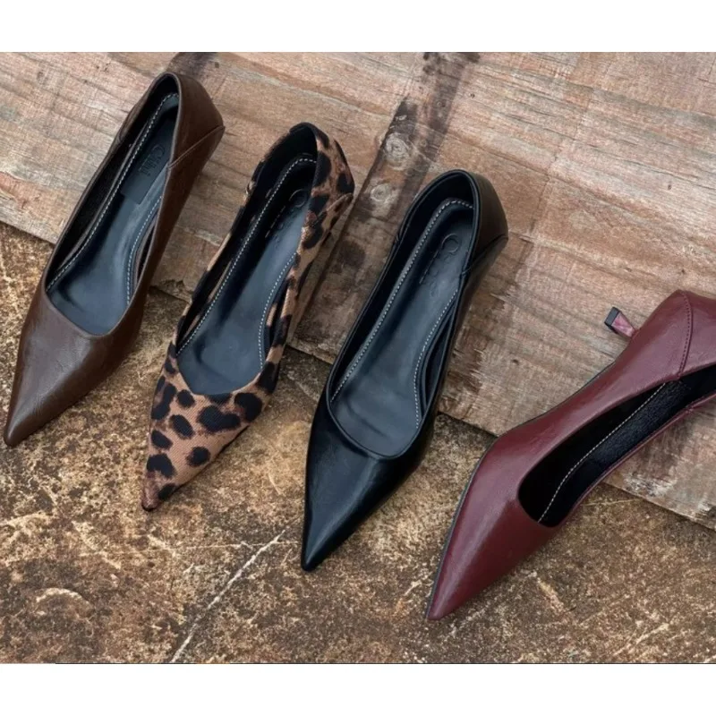 Women Fashion Heels - 2024, женские пикантные туфли-лодочки телесного цвета